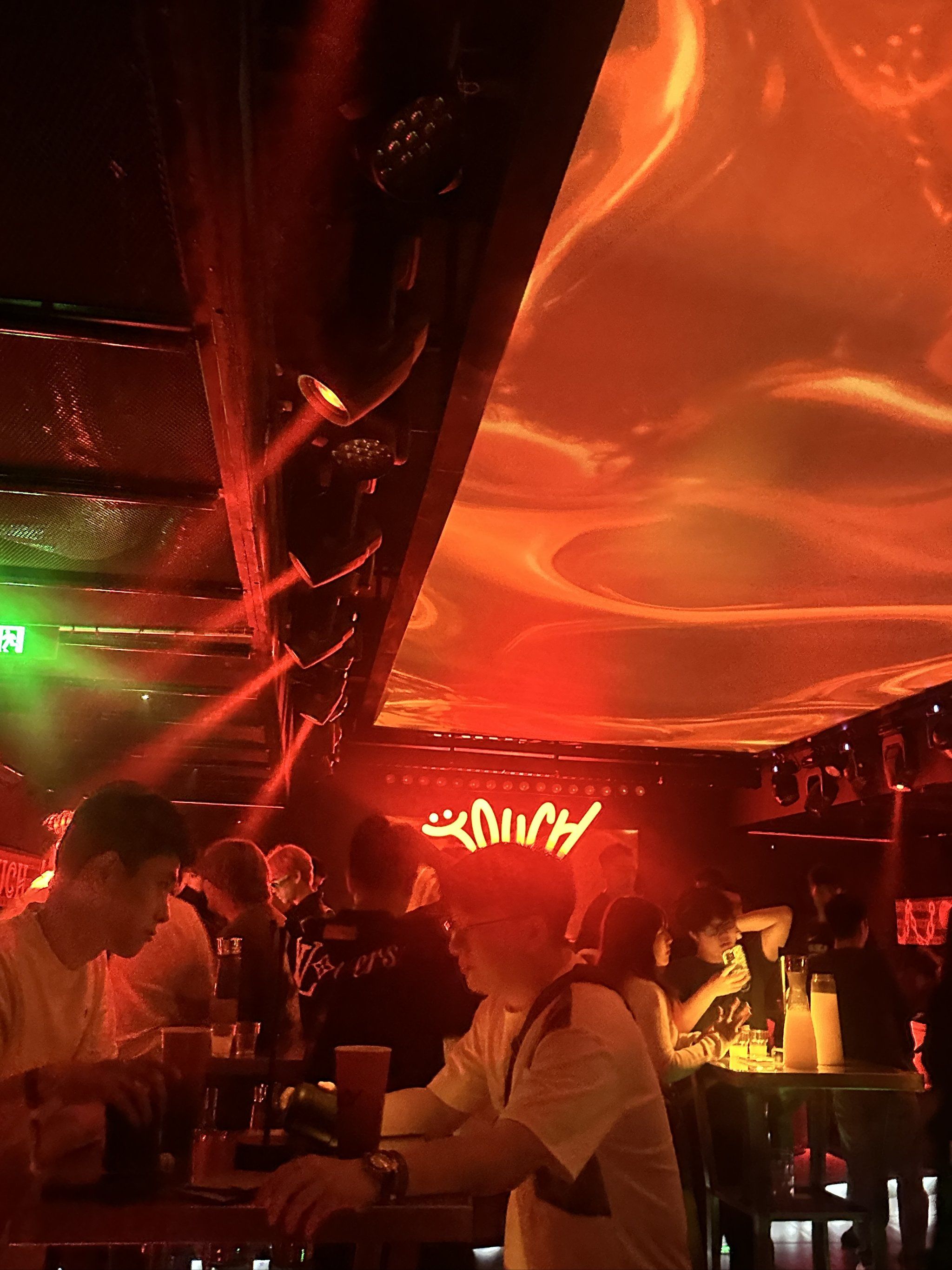 南宁商务ktv能否组局全解析-西乡塘区ktv预订